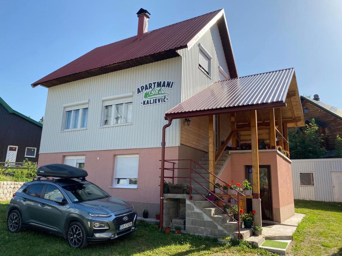Apartman Kaljevic Lägenhet Žabljak Exteriör bild