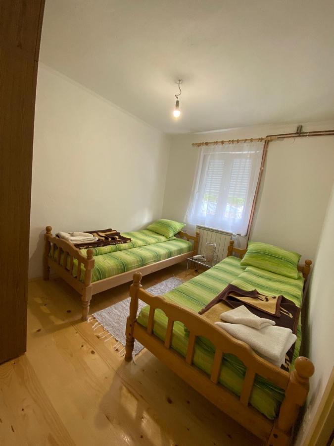 Apartman Kaljevic Lägenhet Žabljak Exteriör bild
